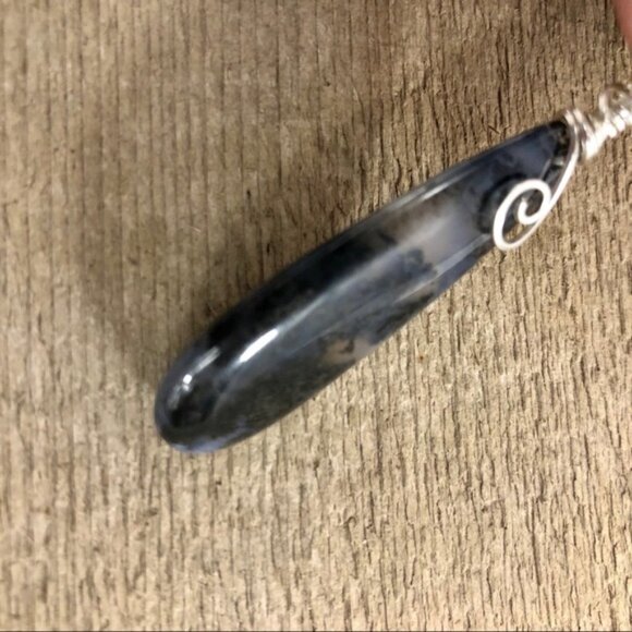 Fossilized Plume Agate Teardrop Necklace Pendant - Picture 2 of 5